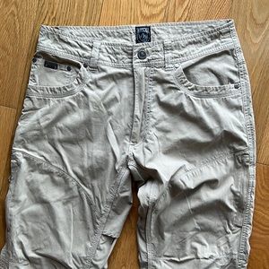 Kuhl lightweight hiking pants with vented crotch and knee 30x32